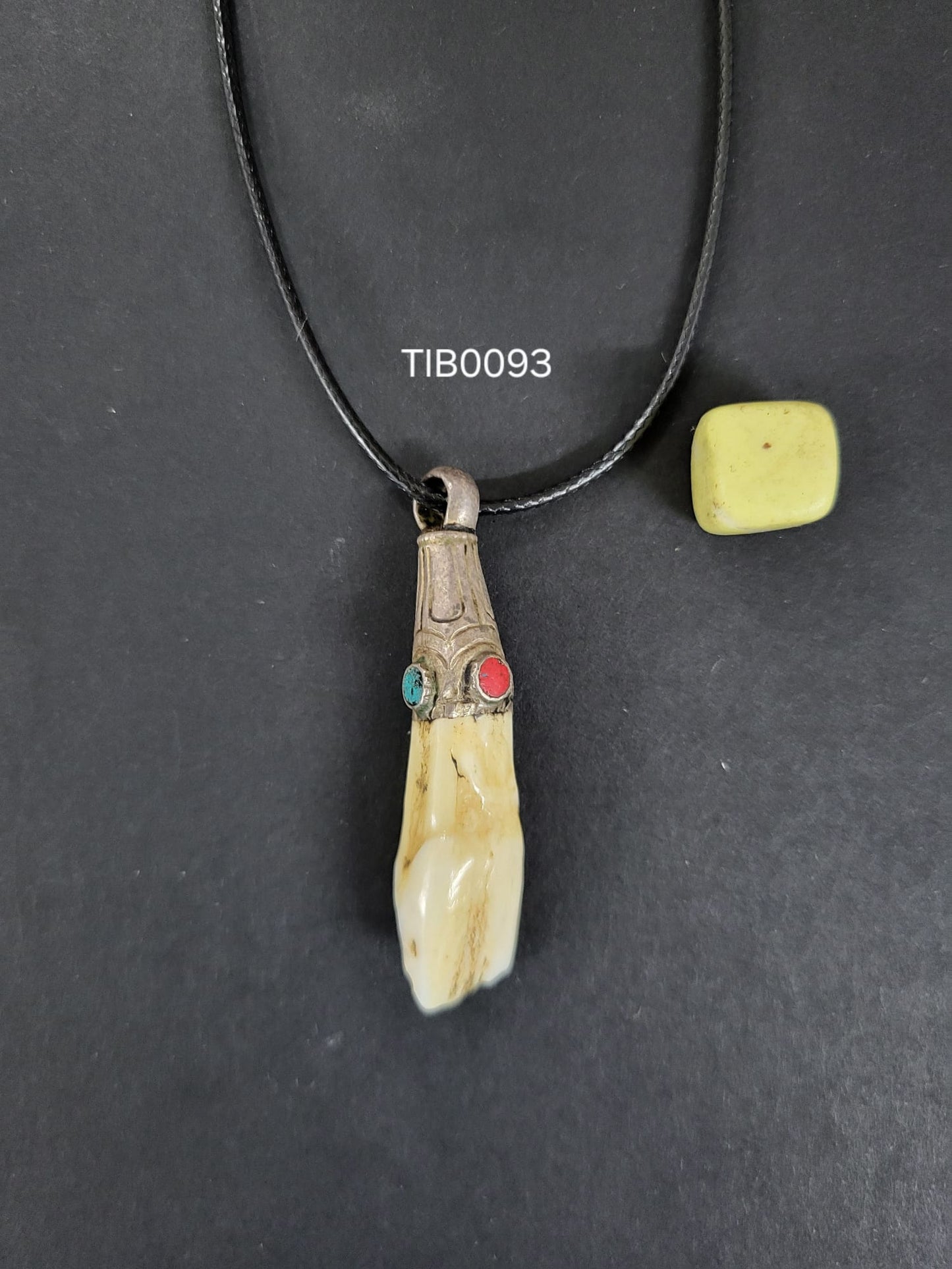 TIB0093